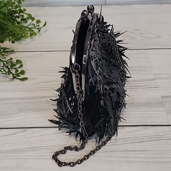 Franchi black sequined mini clutch with chain - Picture 3 of 11